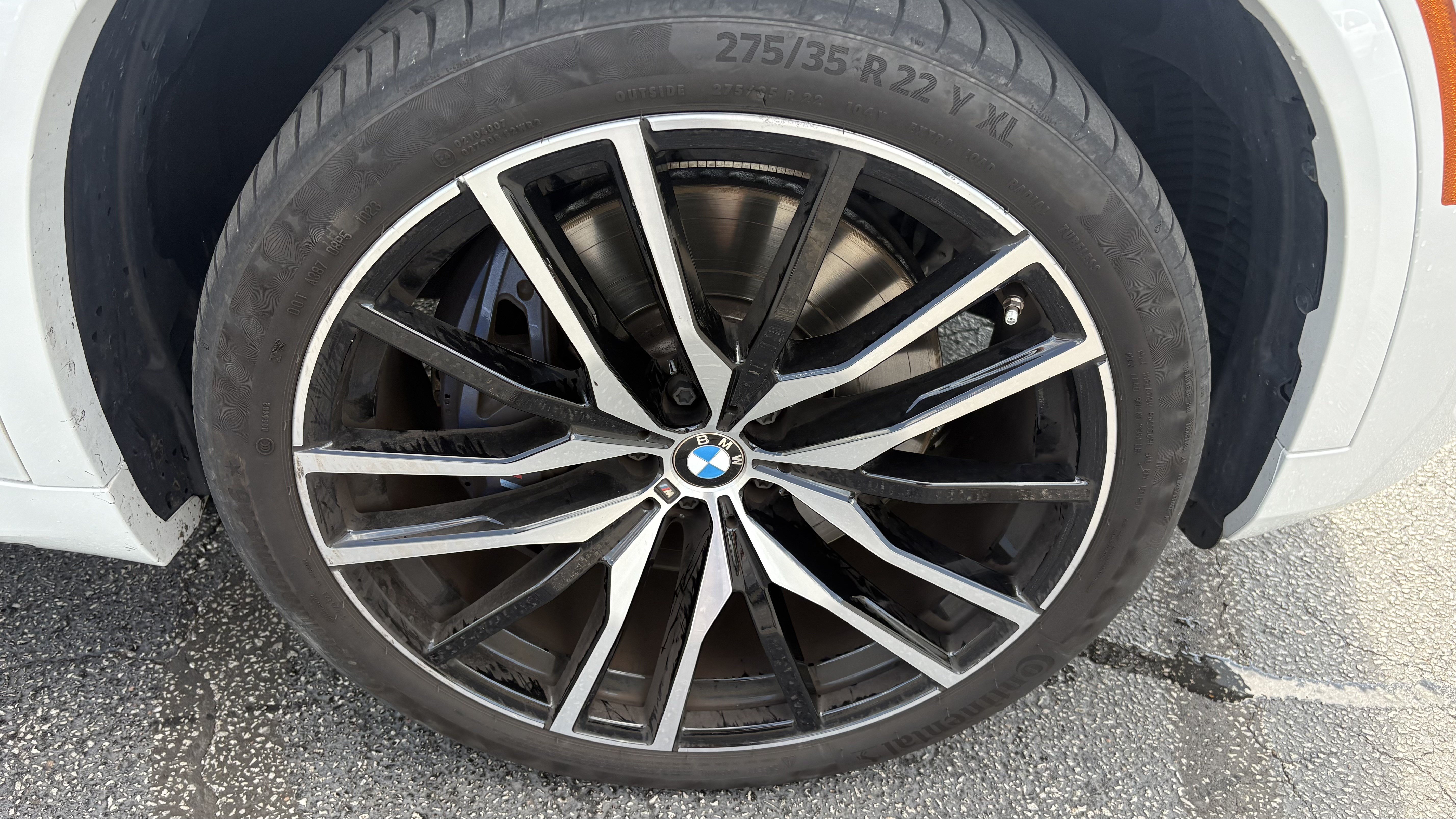 Used 2023 BMW X5 M50i w/ Executive Package AWD/4WD image 15