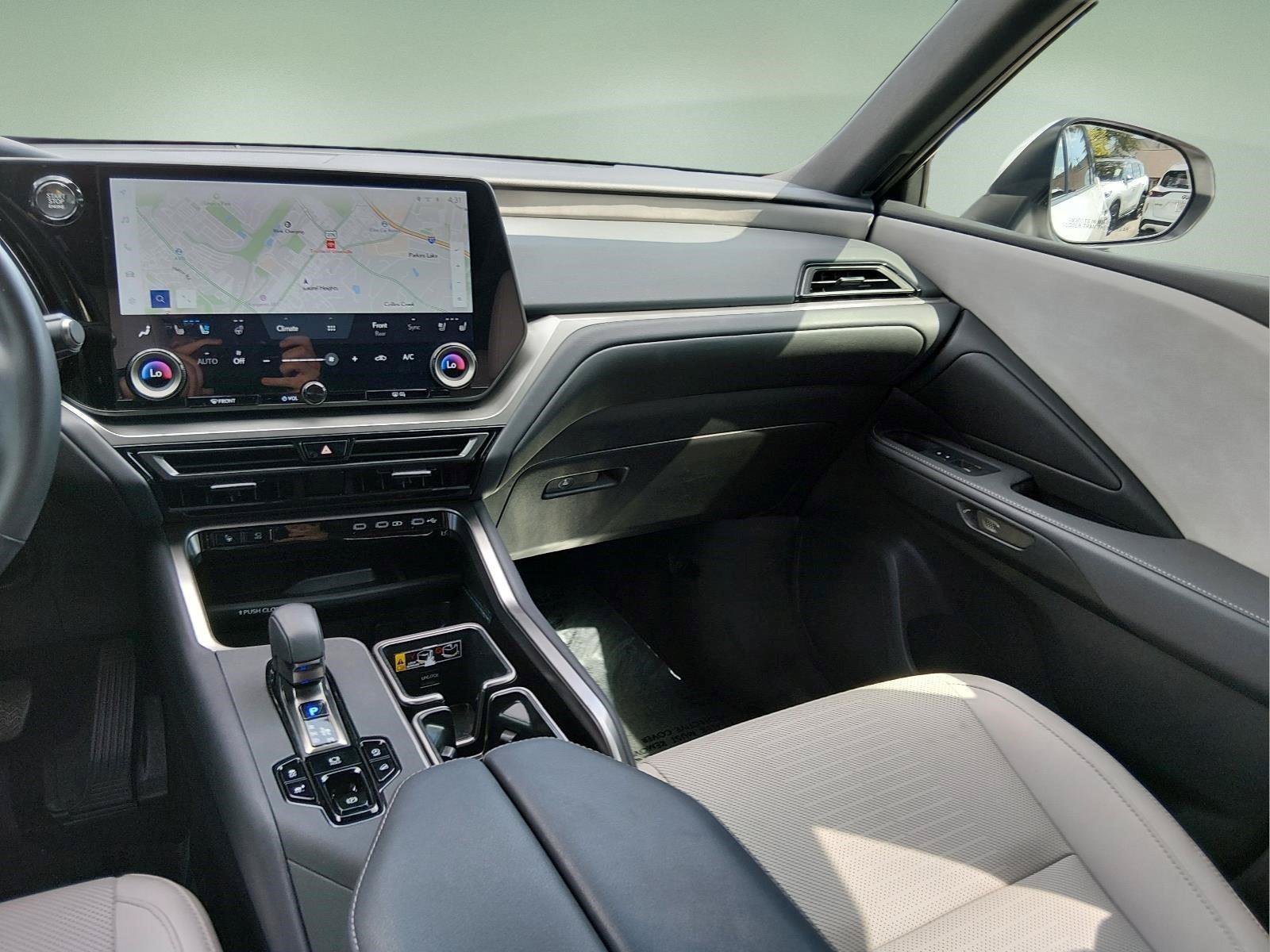 Used 2025 Lexus TX 350 AWD w/ Technology Package image 11