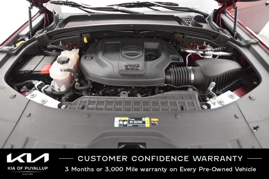 Used 2021 Jeep Grand Cherokee L Overland w/ Luxury Tech Group IV image 20