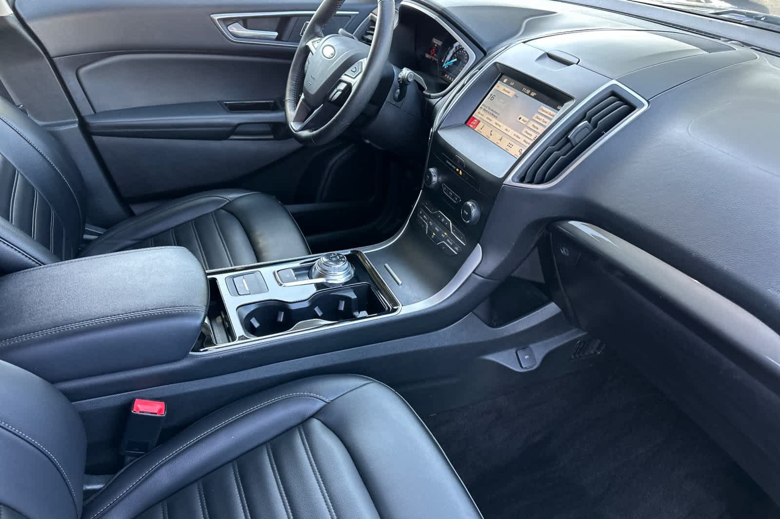 Certified 2019 Ford Edge SEL w/ Equipment Group 201A FWD image 16