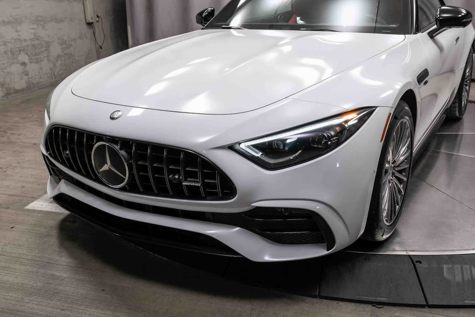 Used 2023 Mercedes-Benz SL 43 AMG image 11