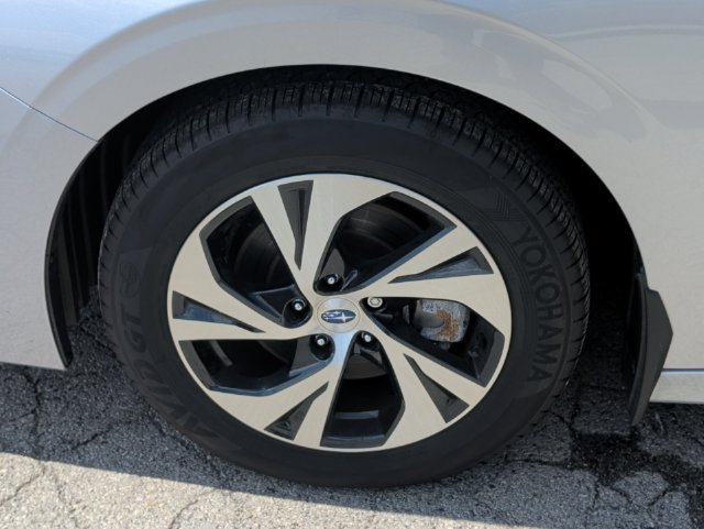 Used 2025 Subaru Legacy Premium AWD/4WD image 33