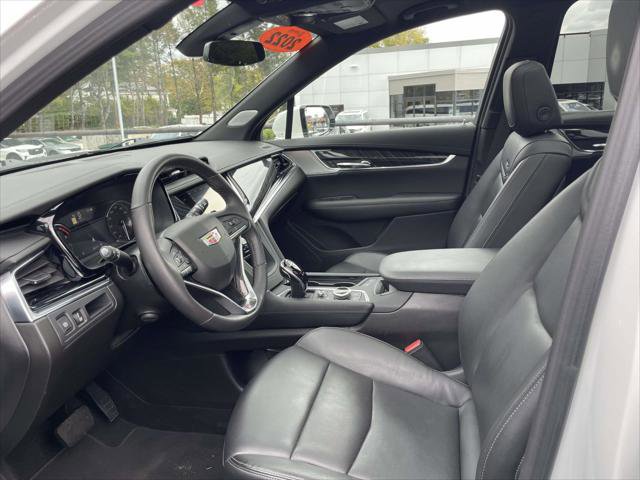 Used 2022 Cadillac XT6 Premium Luxury image 13