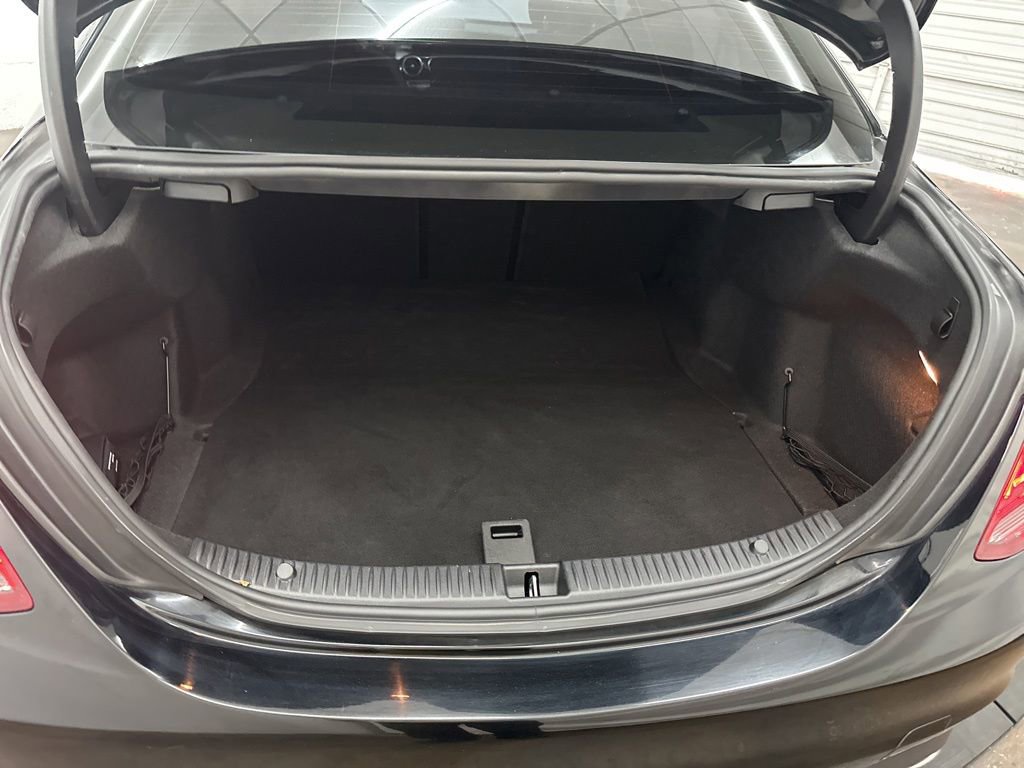Used 2018 Mercedes-Benz C 300 Sedan image 27