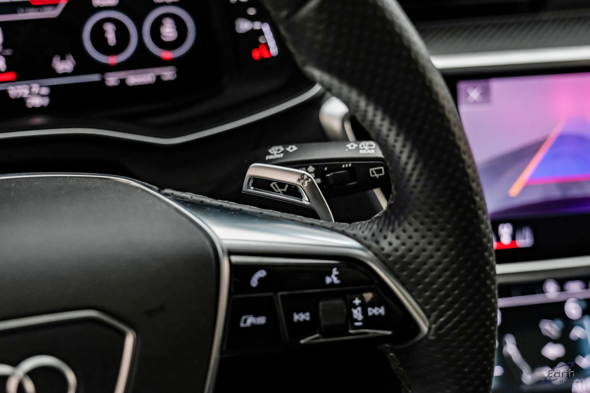 Used 2023 Audi RS 6 w/ Black Optic Package AWD/4WD image 53