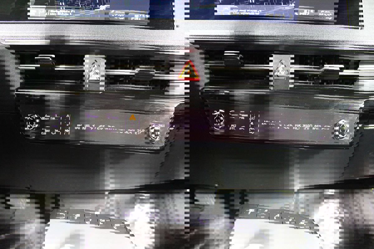 Used 2022 Kia EV6 Wind image 18