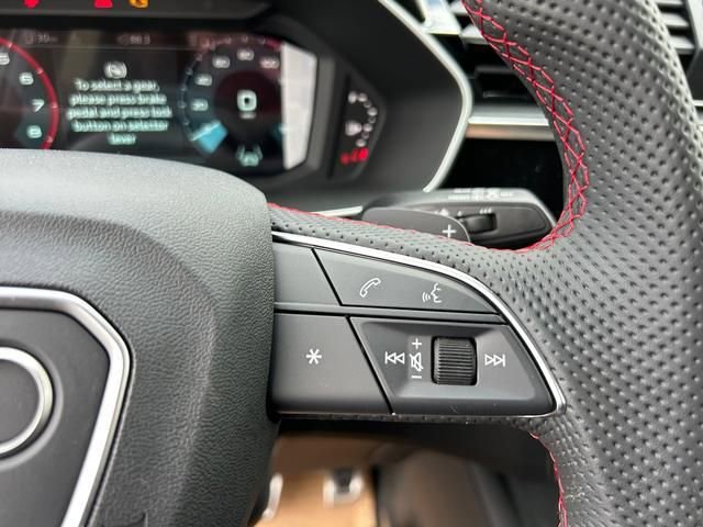 Used 2025 Audi Q3 2.0T Premium Plus w/ Premium Plus Package image 18