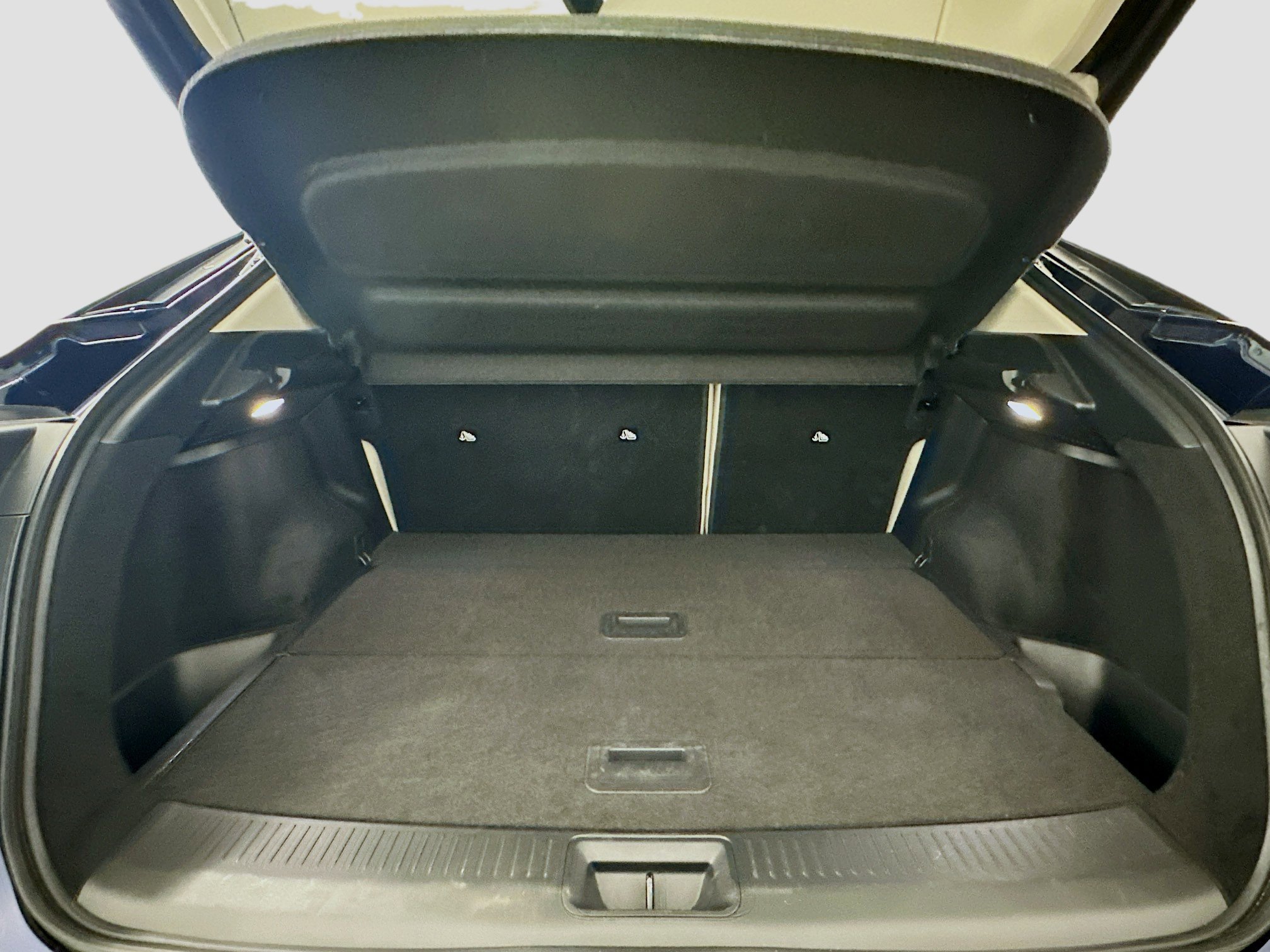 Used 2024 Nissan Ariya AWD image 31