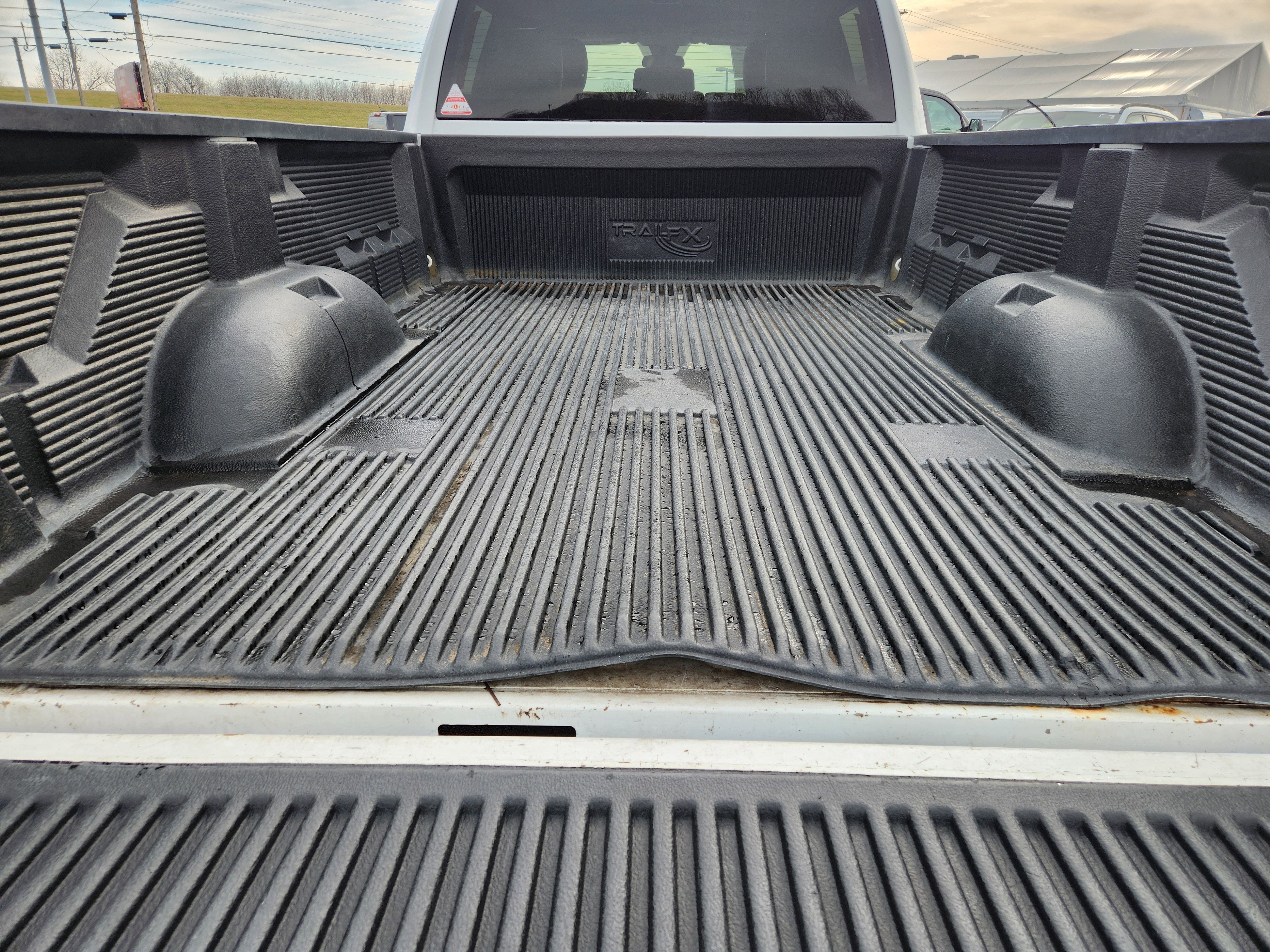 Used 2017 RAM 3500 Tradesman image 9