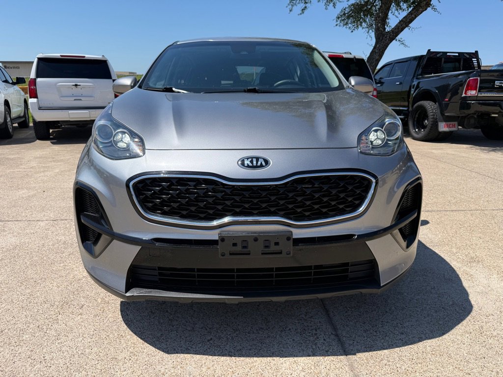 Used 2022 Kia Sportage LX FWD image 2