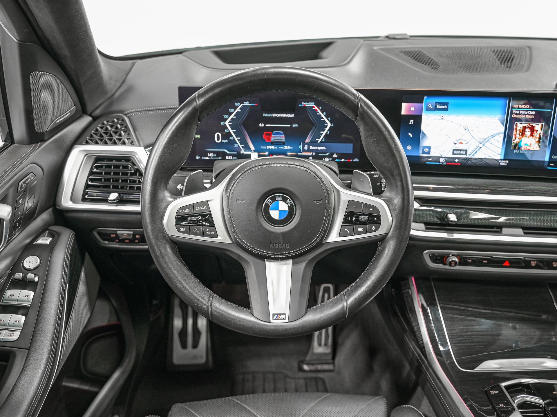 Used 2023 BMW X7 xDrive40i w/ M Sport Package image 17