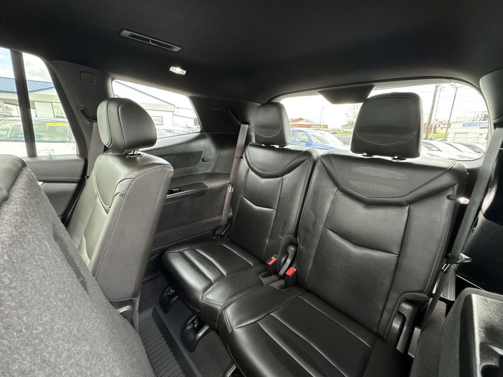 Used 2024 Cadillac XT6 Luxury w/ LPO, Floor Liner Package image 24