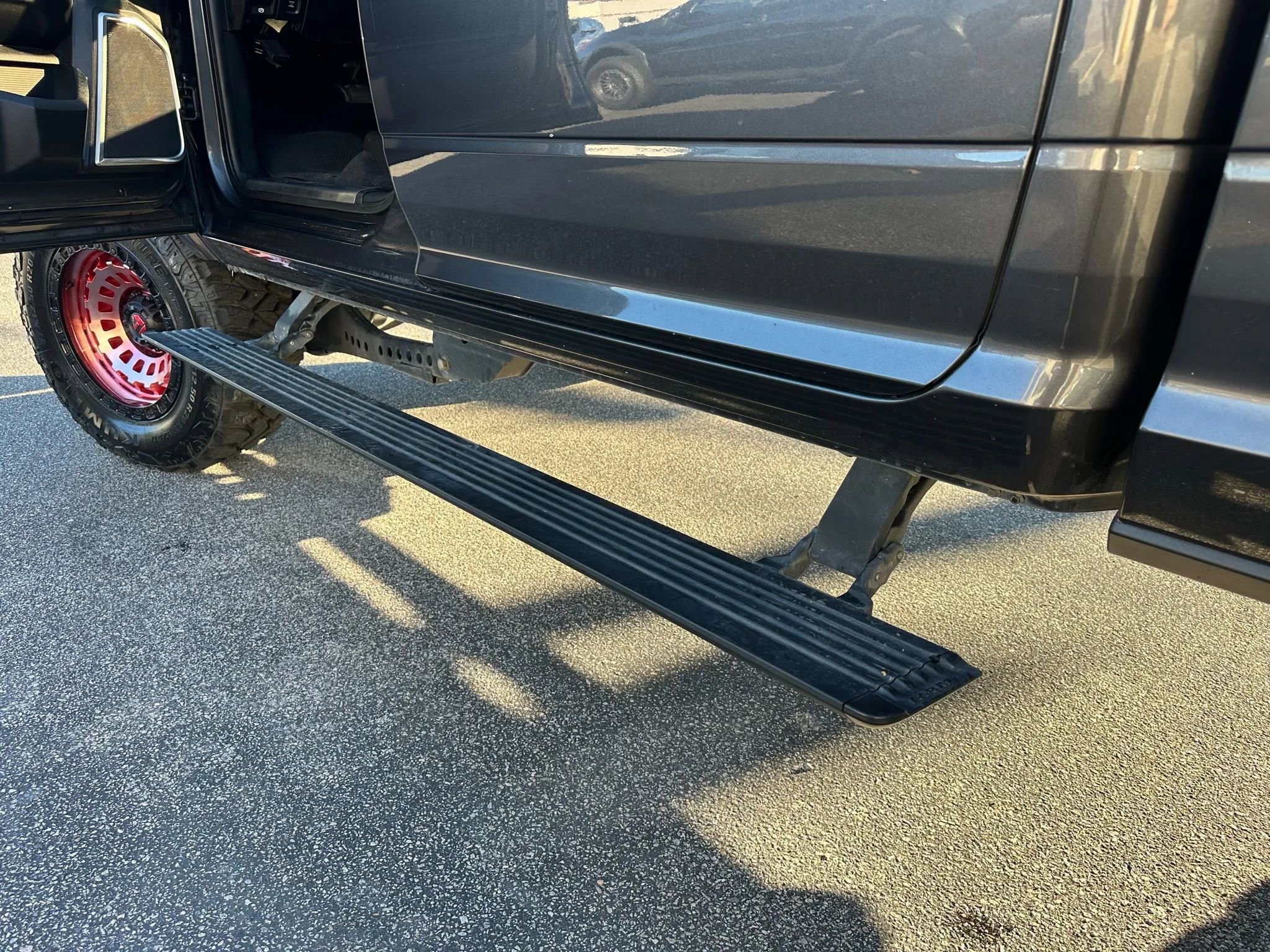 Used 2019 RAM 2500 Laramie image 18