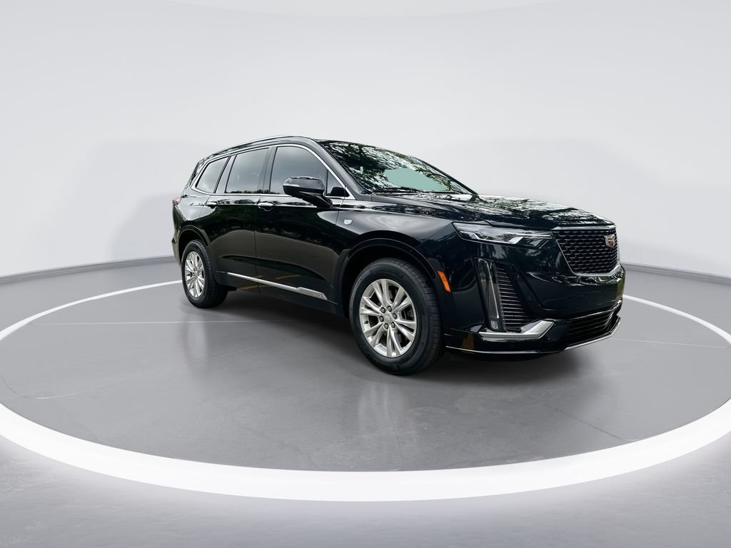 Certified 2024 Cadillac XT6 Luxury w/ LPO, Floor Liner Package AWD/4WD image 2