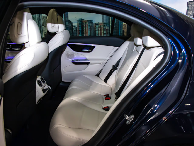 Certified 2022 Mercedes-Benz C 300 4MATIC Sedan image 23