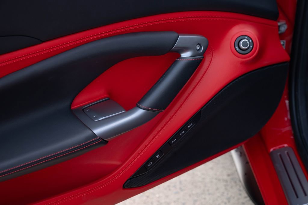 Certified 2021 Ferrari F8 Tributo image 30