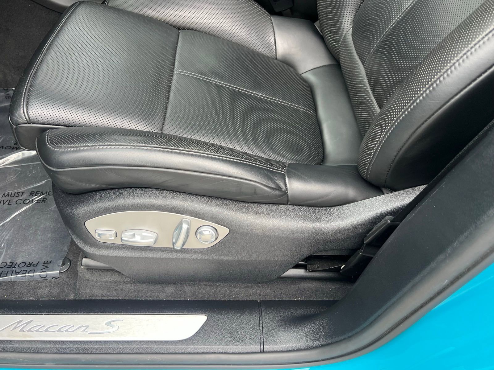 Used 2021 Porsche Macan S AWD/4WD image 22