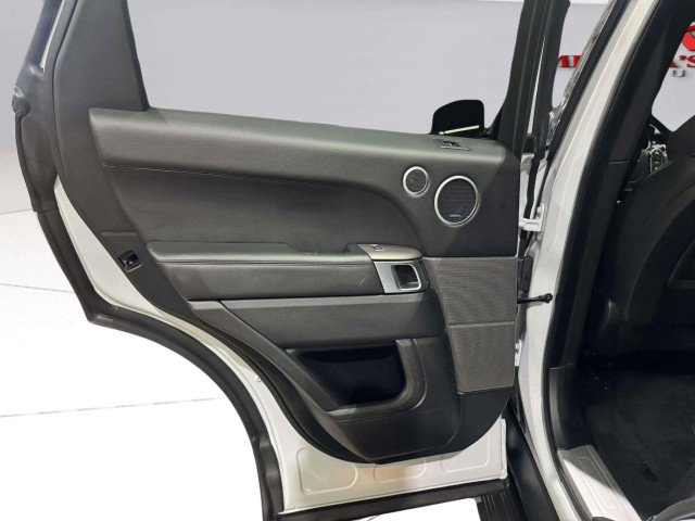 Used 2017 Land Rover Range Rover Sport HSE image 24