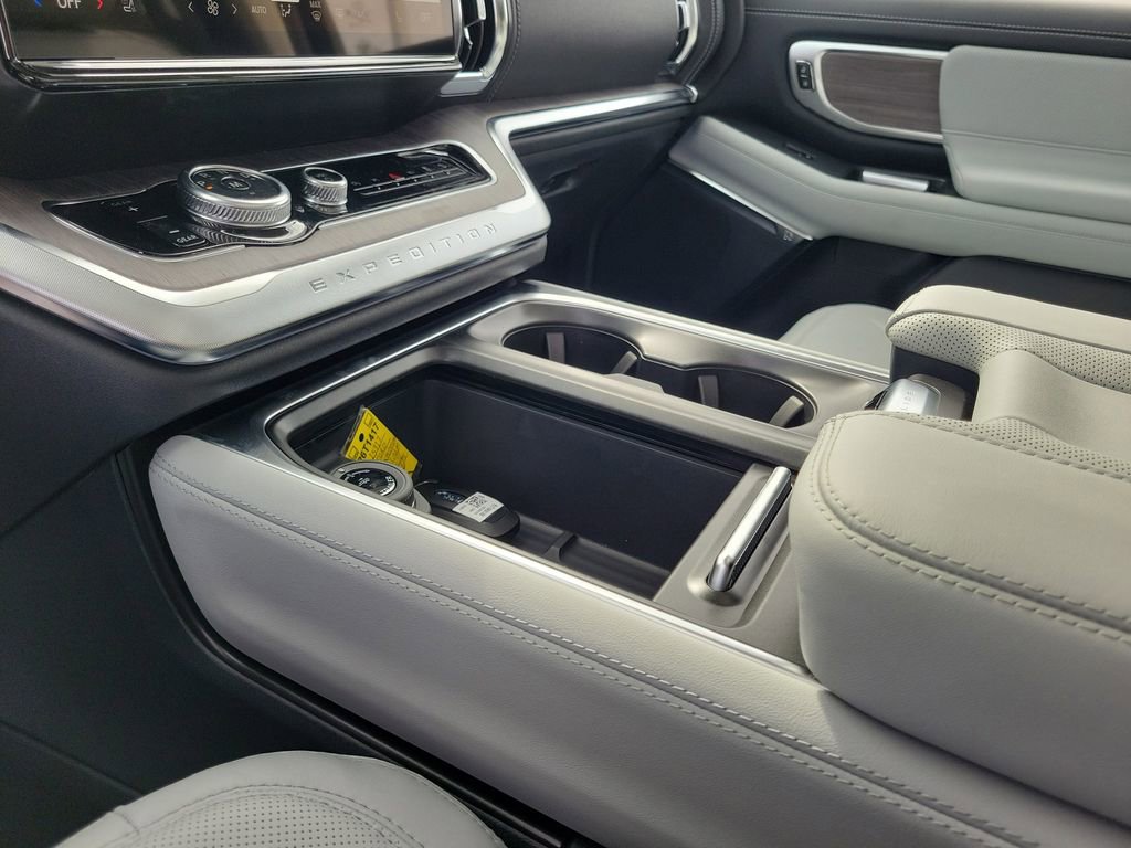 New 2026 Ford Expedition Max Platinum w/ Platinum Ultimate Package image 29