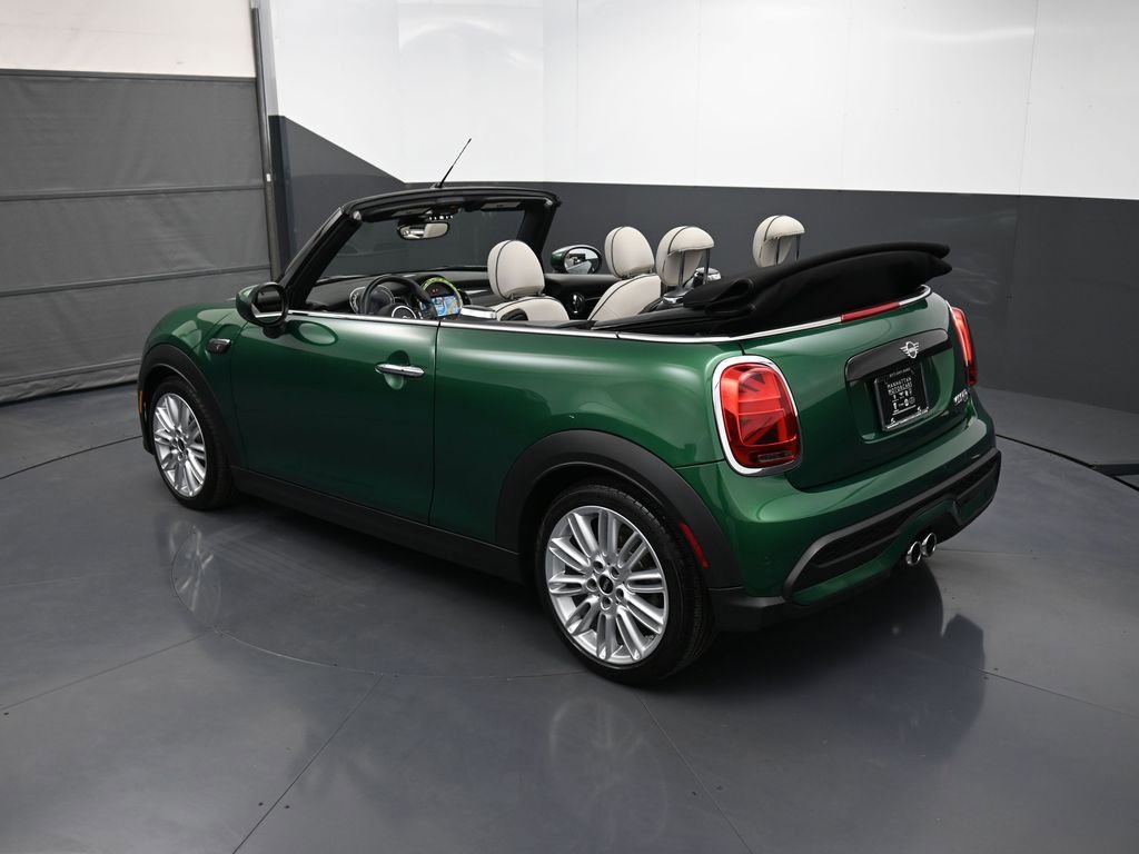 Used 2024 MINI Cooper S w/ Signature Upholstery Package image 34