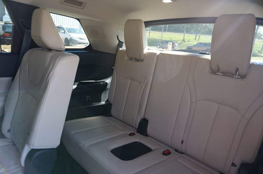 Used 2023 INFINITI QX60 Luxe w/ Cargo Package image 17