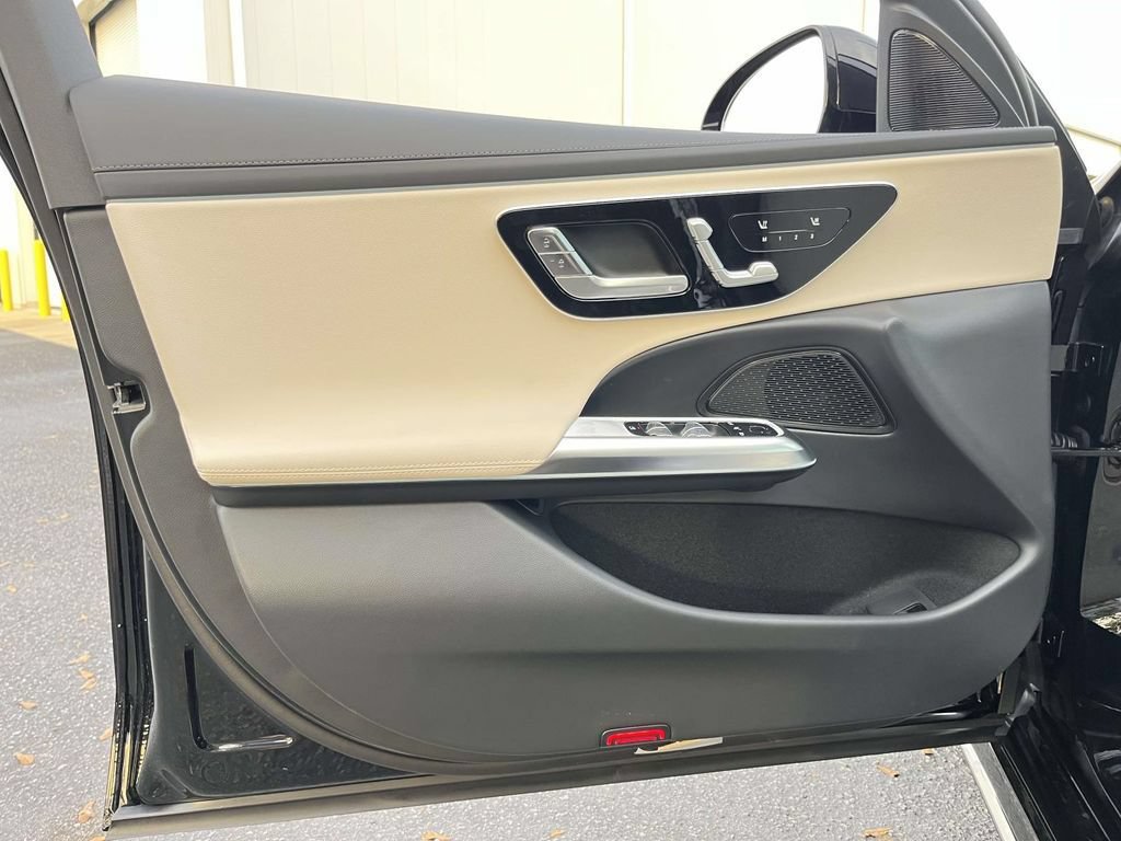 Certified 2026 Mercedes-Benz E 350 4MATIC Sedan image 11