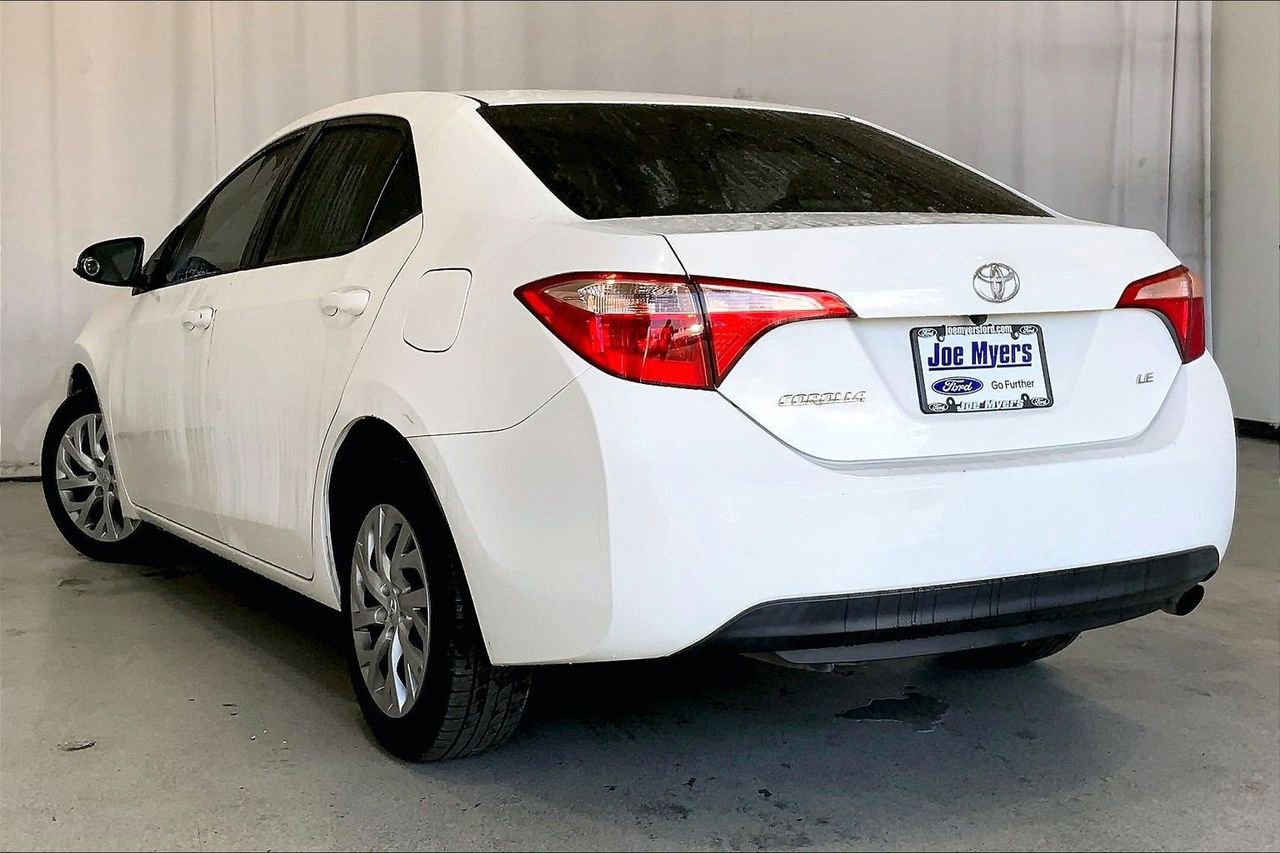 Used 2017 Toyota Corolla LE image 5