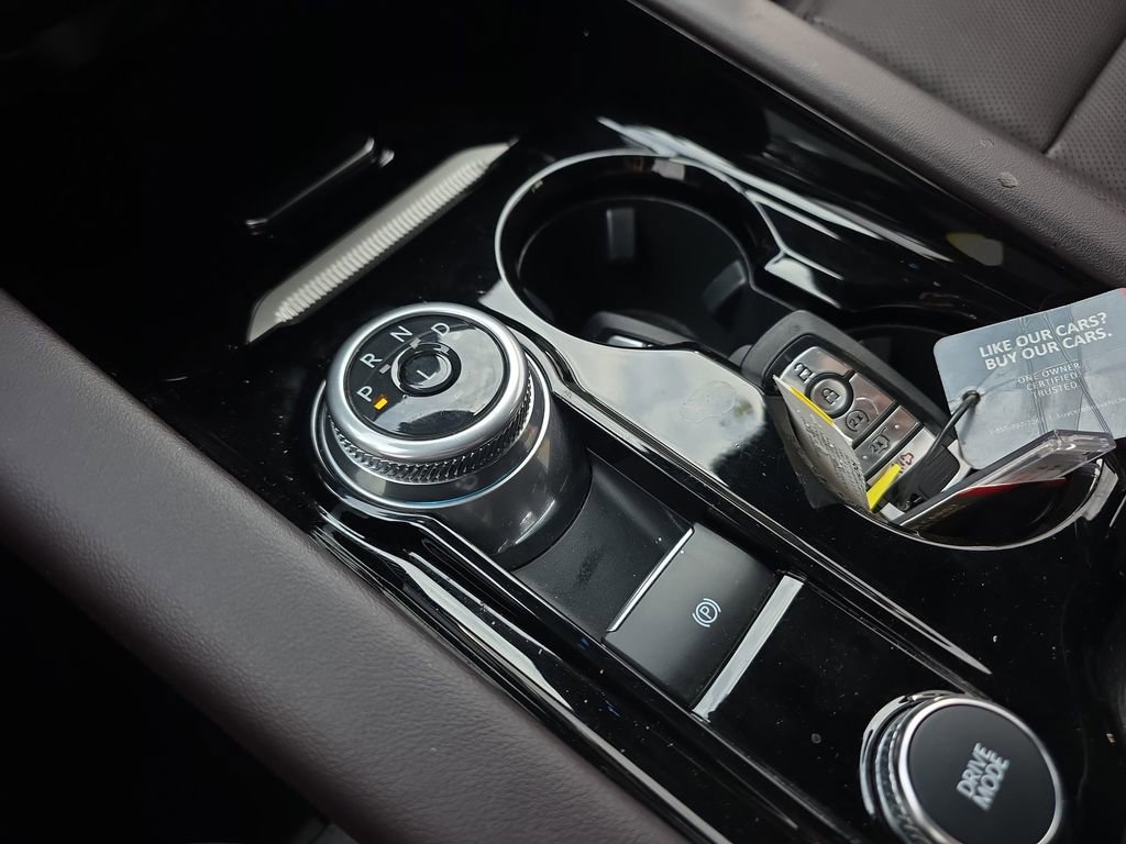 Used 2025 Ford Explorer Platinum w/ LUX Leather Package AWD/4WD image 36