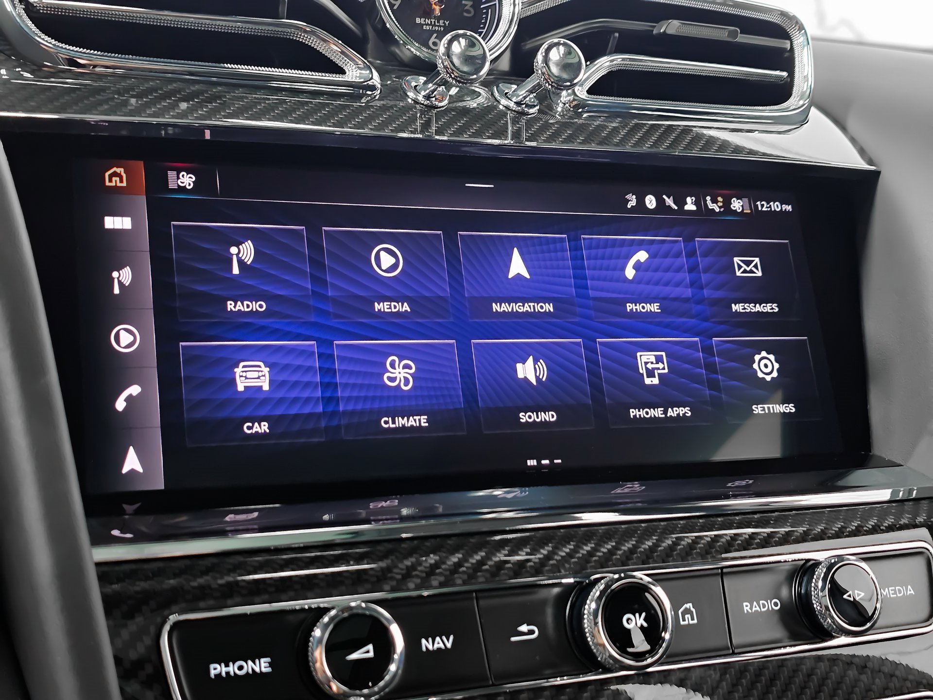 Used 2023 Bentley Bentayga Extended Wheelbase image 31