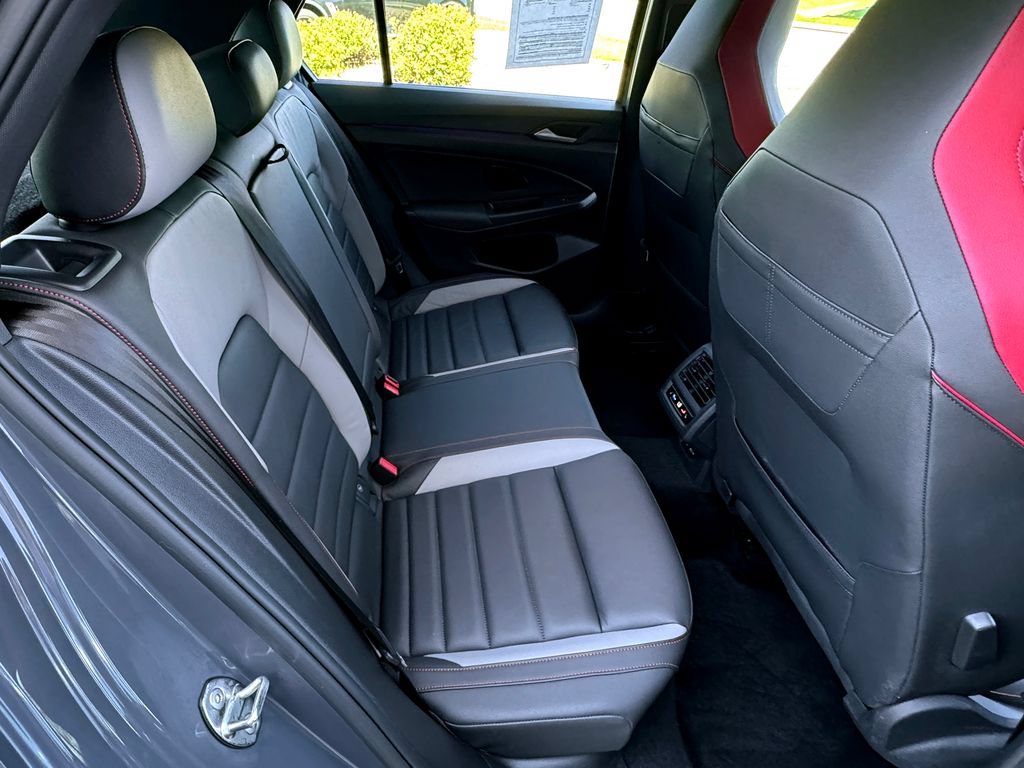 Used 2022 Volkswagen GTI Autobahn FWD image 36