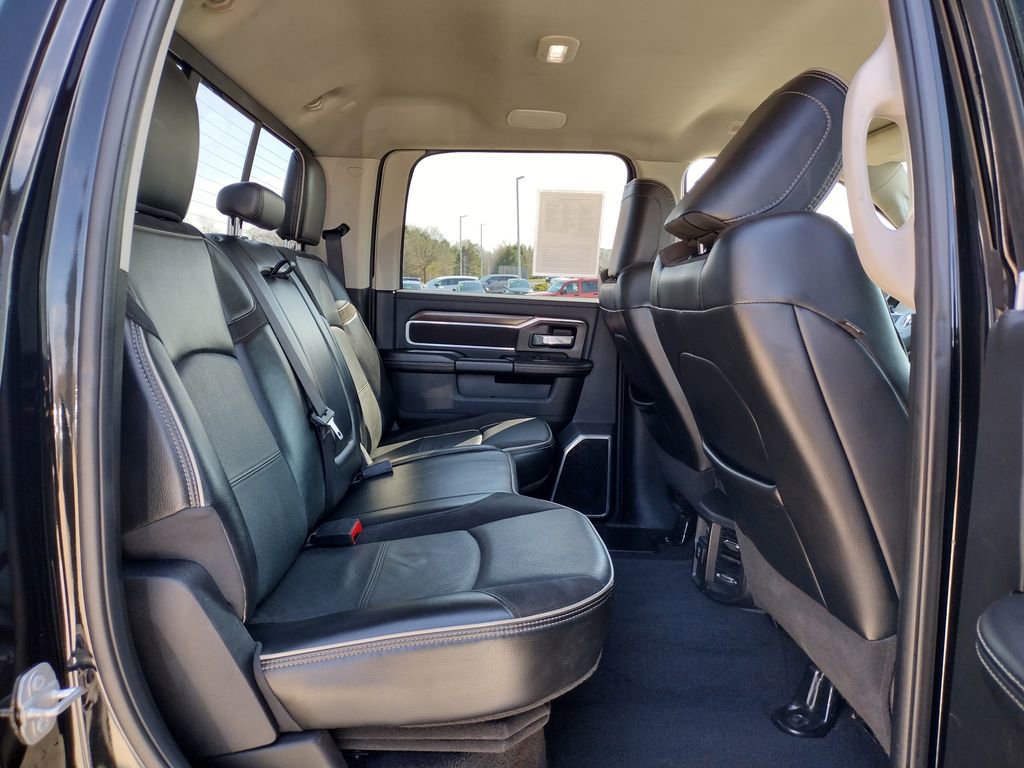 Used 2024 RAM 2500 Laramie AWD/4WD image 9