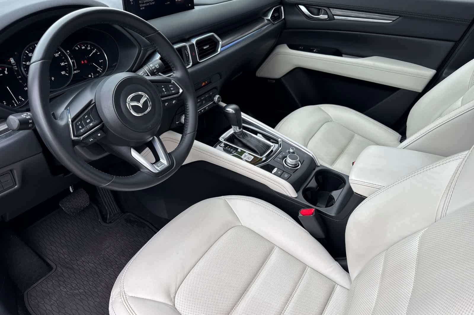 Used 2023 MAZDA CX-5 AWD 2.5 S w/ Premium Package image 10