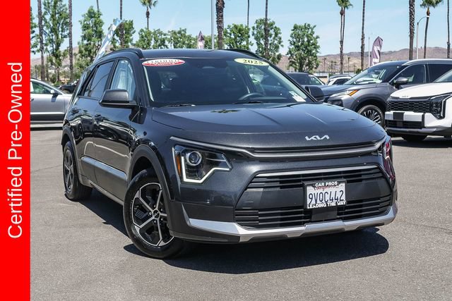 Certified 2025 Kia Niro EX