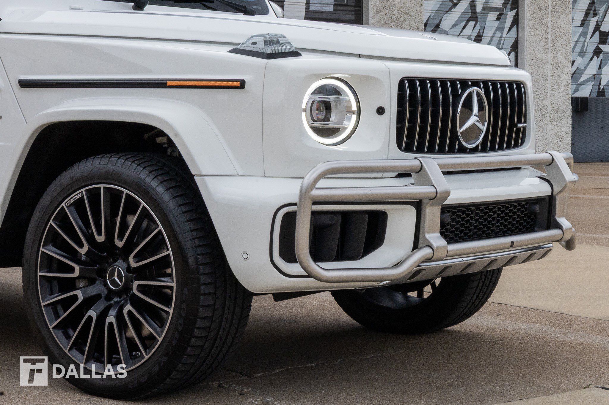 Used 2025 Mercedes-Benz G 63 AMG 4MATIC image 2