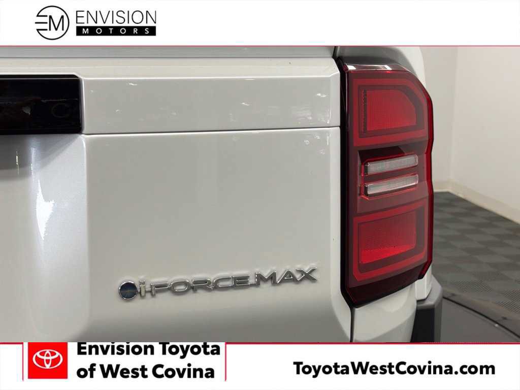 Used 2027 Toyota Land Cruiser AWD/4WD image 14