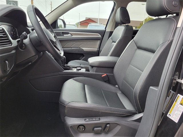 Used 2023 Volkswagen Atlas SEL image 4