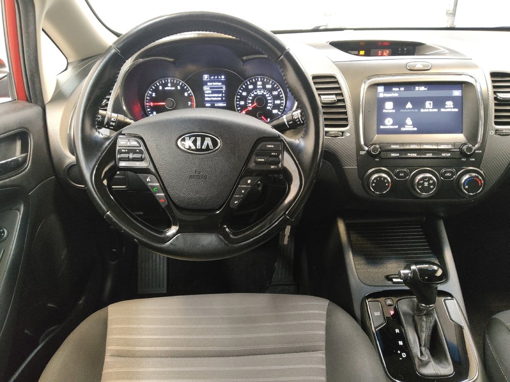 Used 2017 Kia Forte S image 22