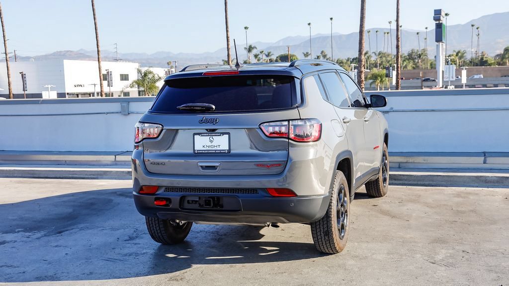 Used 2023 Jeep Compass Trailhawk w/ Trailer Tow Group AWD/4WD image 9