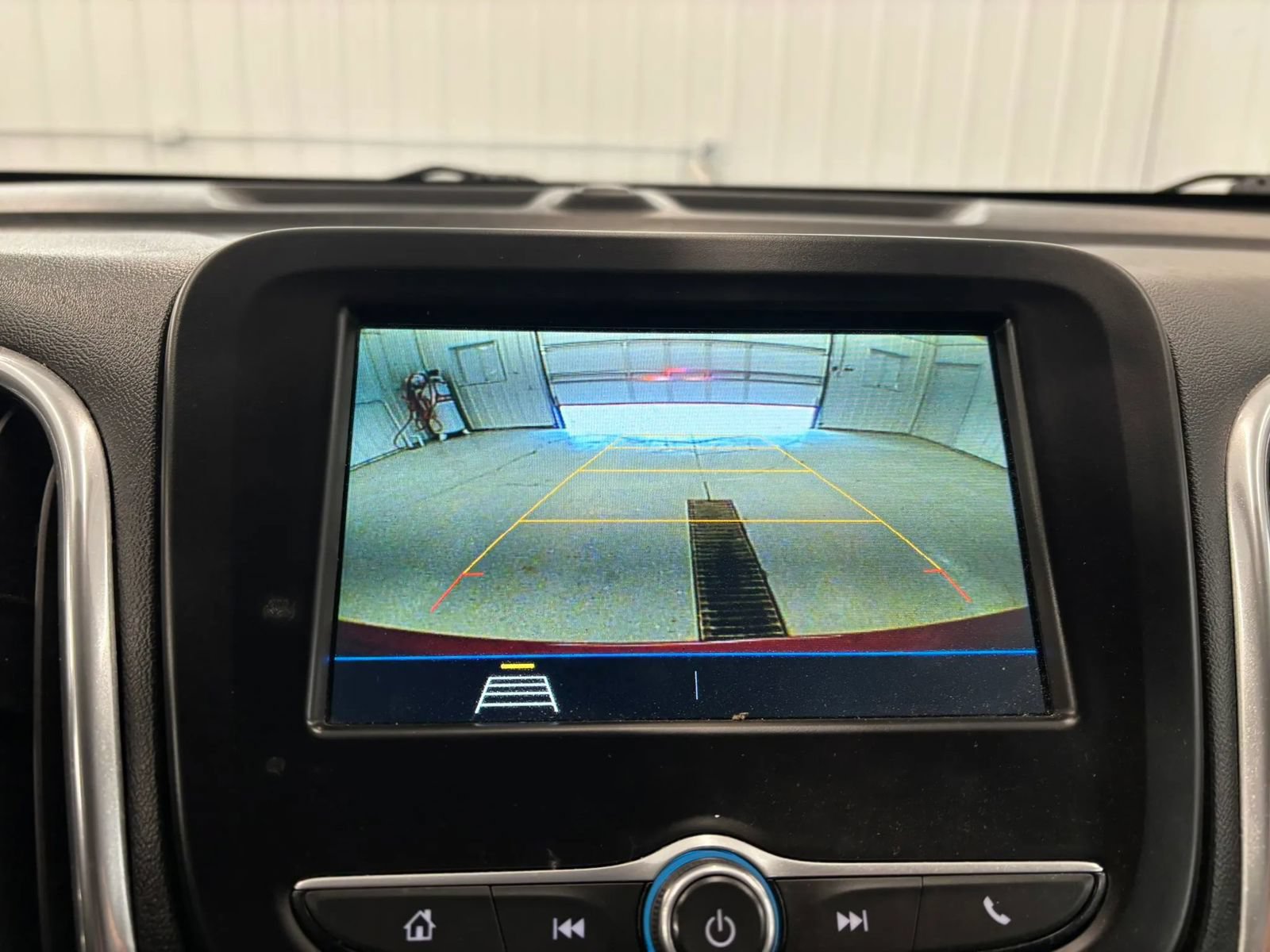 Used 2019 Chevrolet Equinox LT FWD image 41