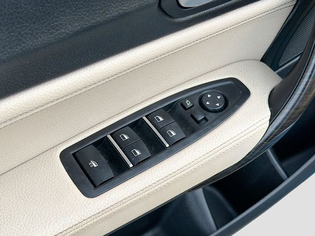 Used 2018 BMW 230i xDrive Convertible w/ Premium Package image 21