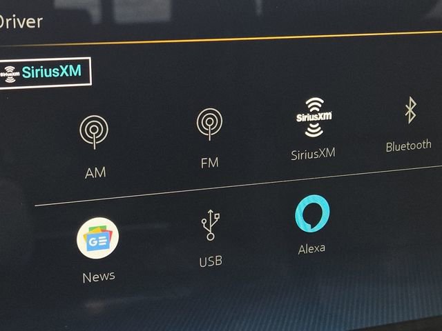 Used 2024 Chevrolet Silverado 2500 High Country w/ Technology Package image 5