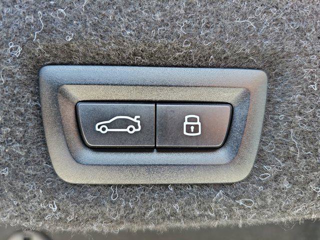 Used 2024 BMW 540i xDrive w/ Convenience Package image 13