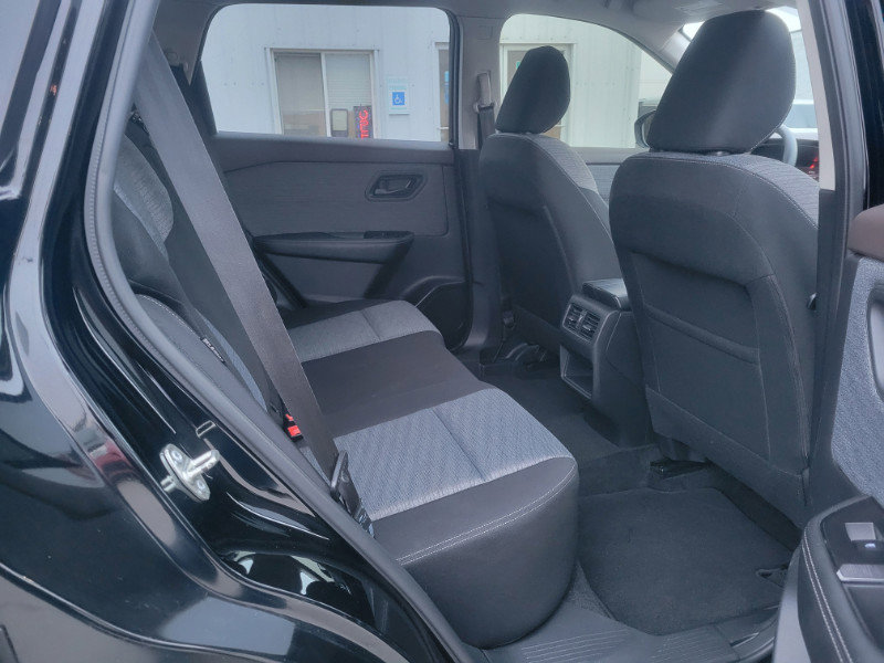 Used 2021 Nissan Rogue S image 24