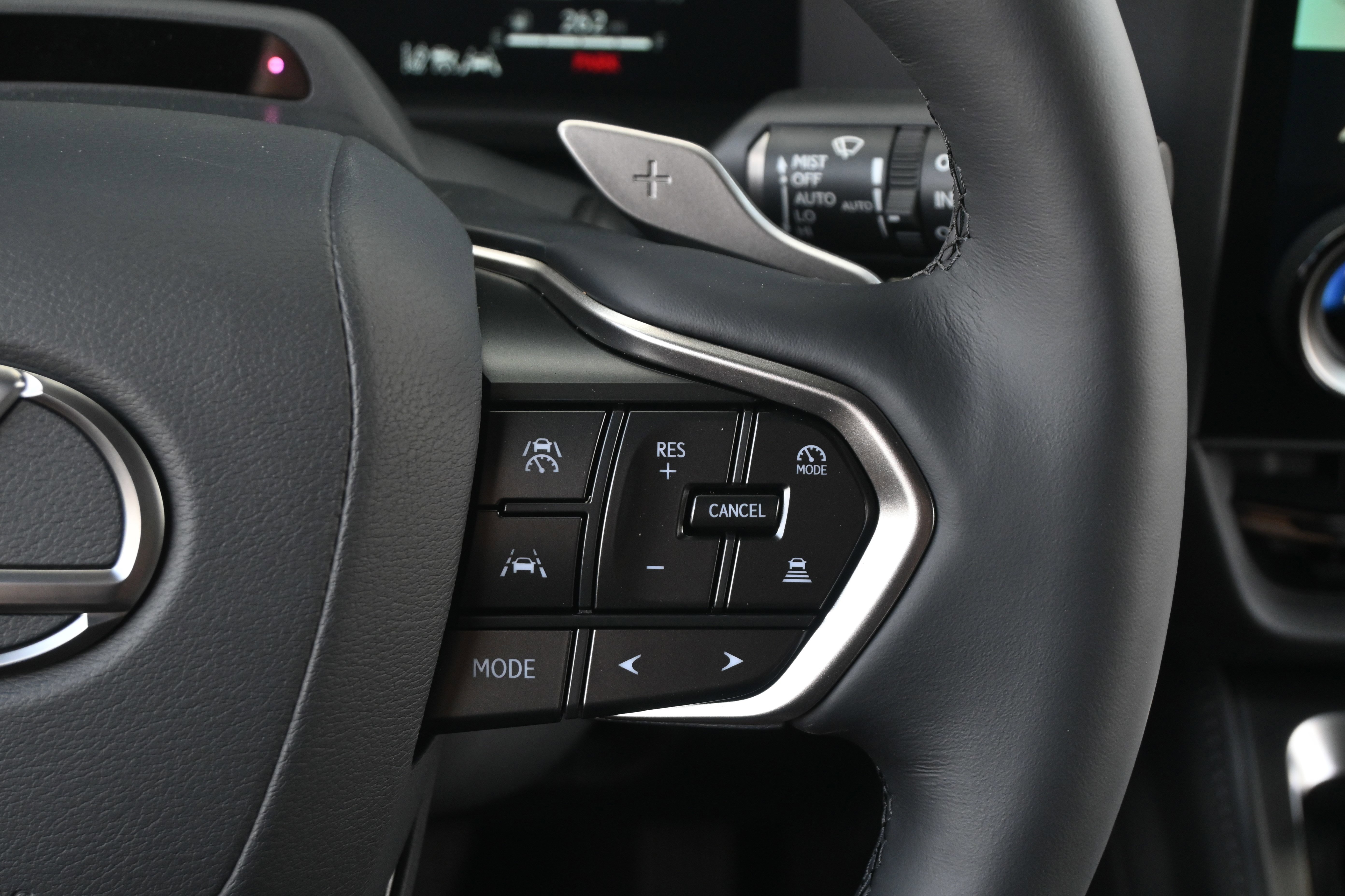 Used 2026 Lexus GX 550 w/ Cold Area Package AWD/4WD image 19