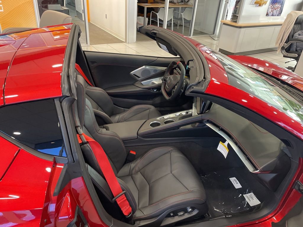 New 2026 Chevrolet Corvette Stingray Preferred Cpe w/ 2LT image 30