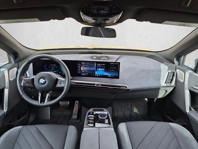 Used 2026 BMW iX xDrive60 w/ M Sport Package AWD/4WD image 18
