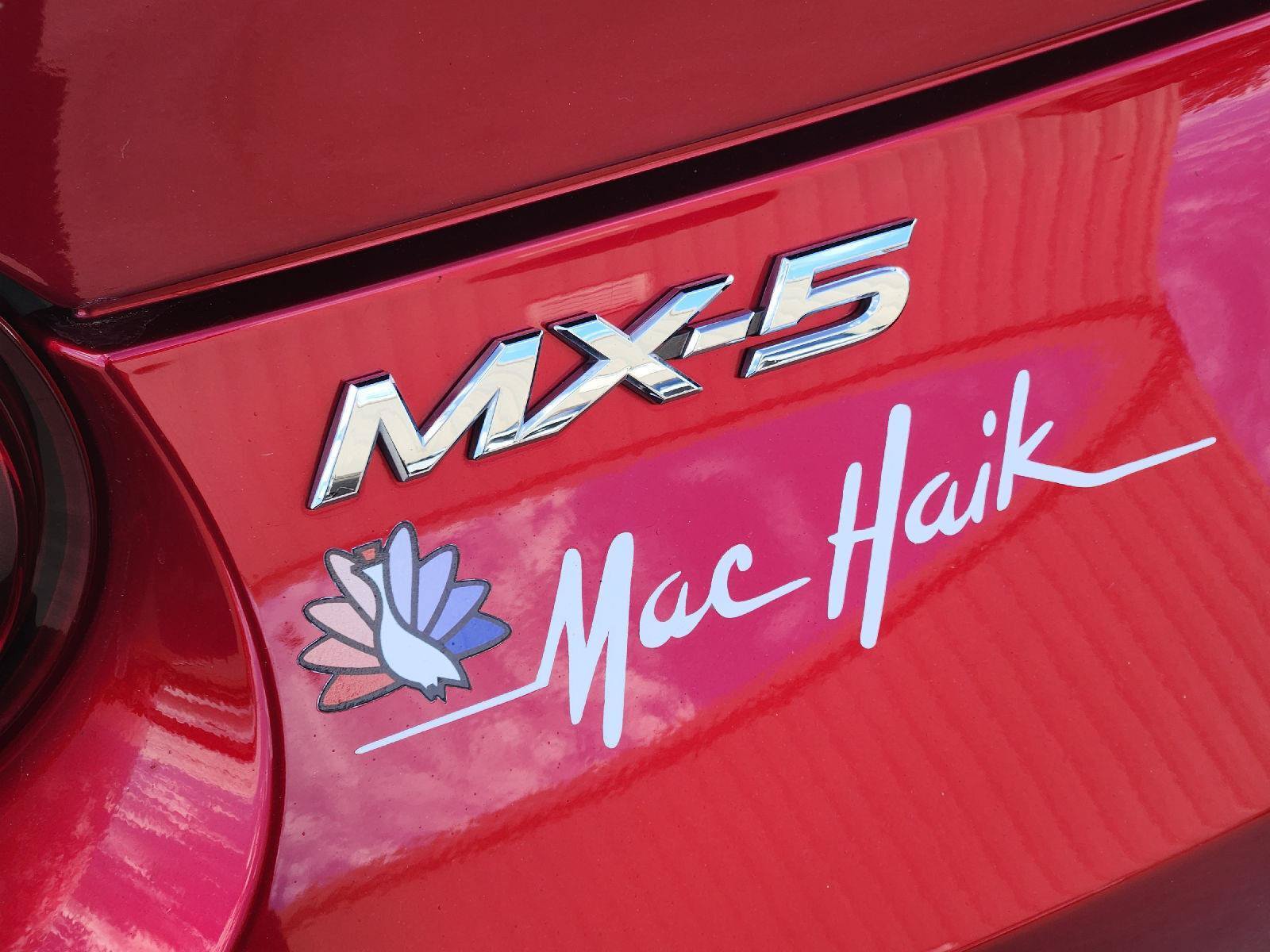Used 2019 MAZDA MX-5 Miata RF Grand Touring RWD image 12
