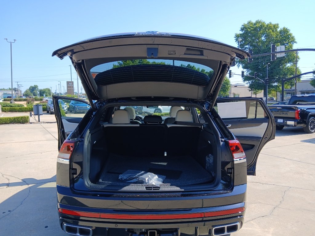 New 2026 Volkswagen Atlas Cross Sport SEL Premium R-Line AWD/4WD image 20
