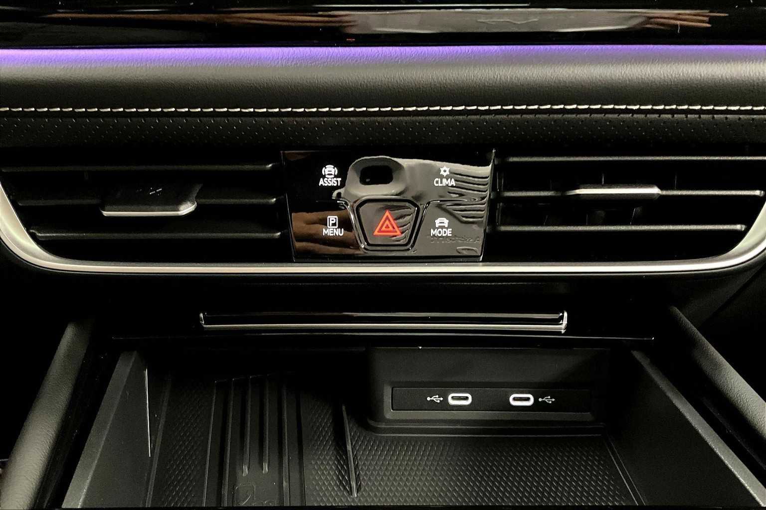 New 2026 Volkswagen Atlas Cross Sport SEL image 21