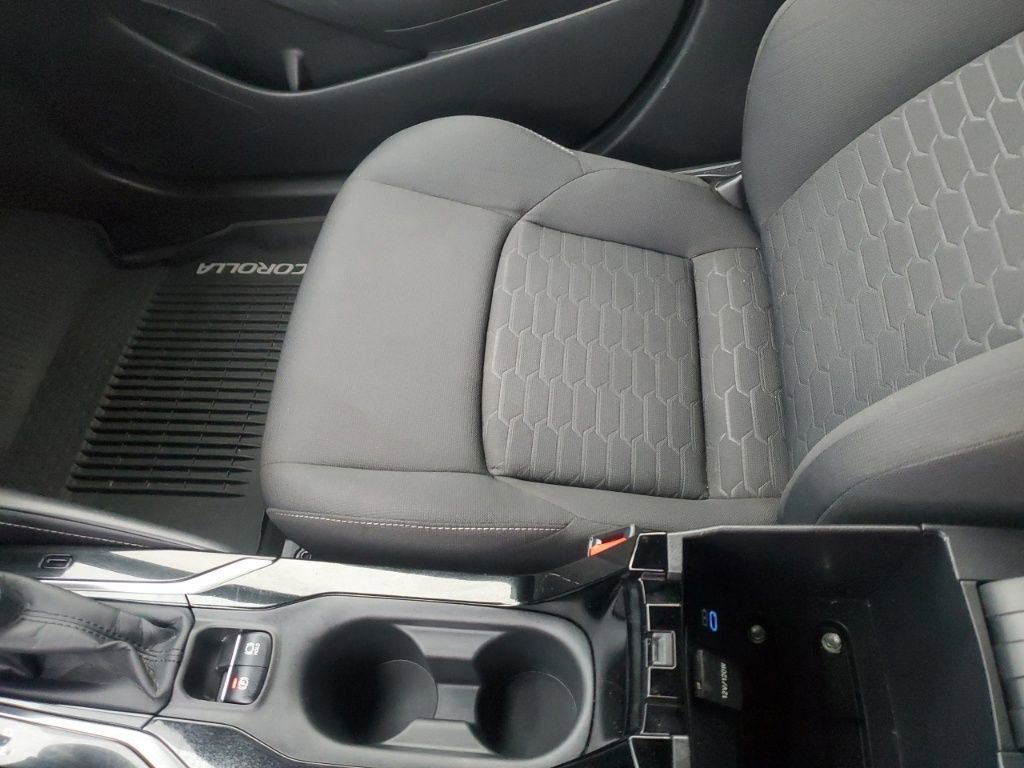 Used 2022 Toyota Corolla SE image 24